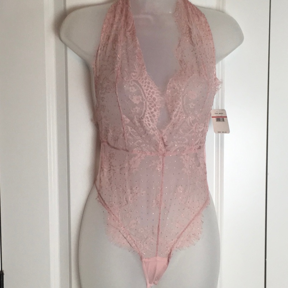 Free People Show Off Bodysuit in Ballet Combo - Picture 5 of 9